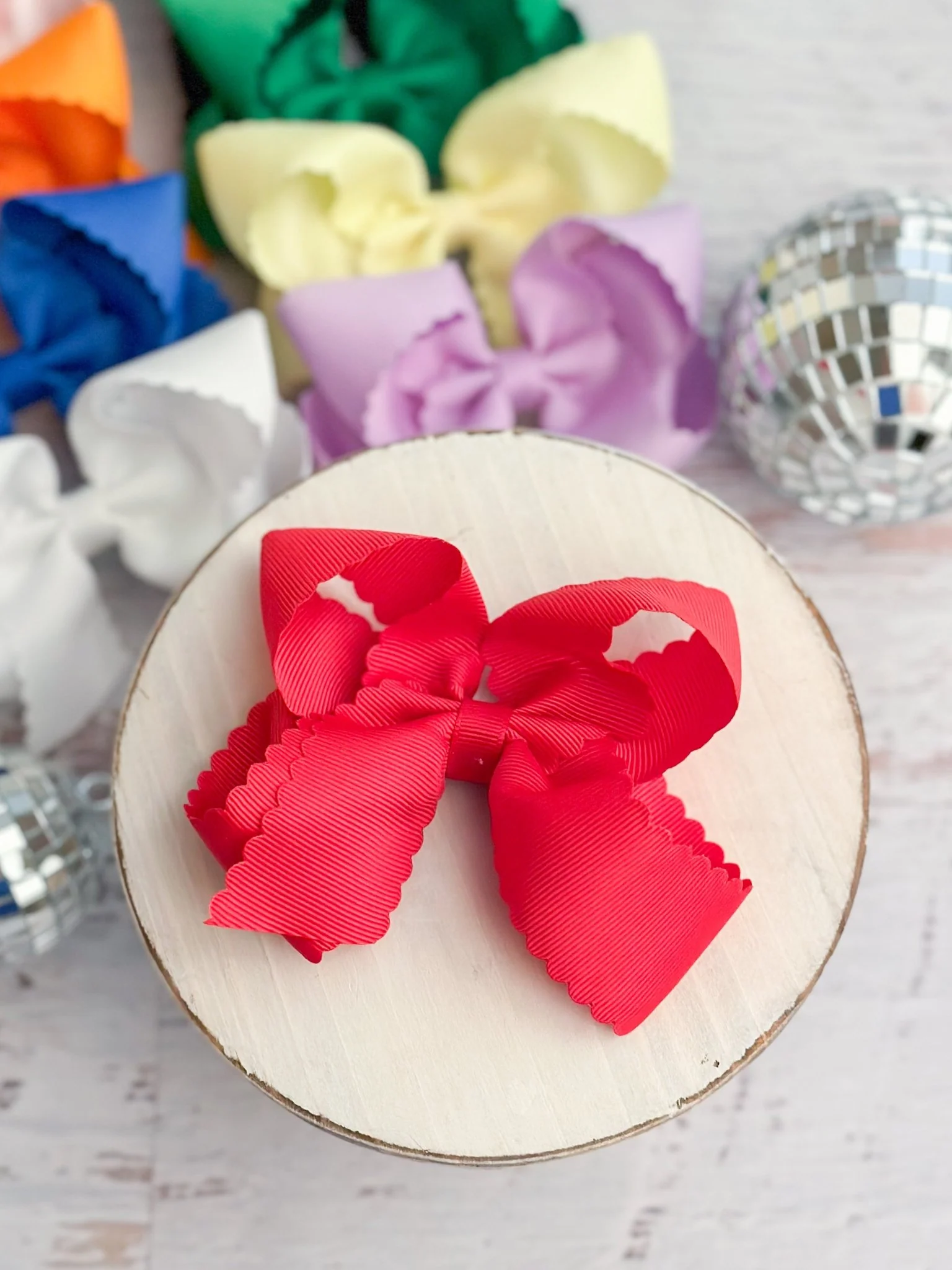 4.5" Classic Scalloped Hair Bow | Clip or Headband - Image 7