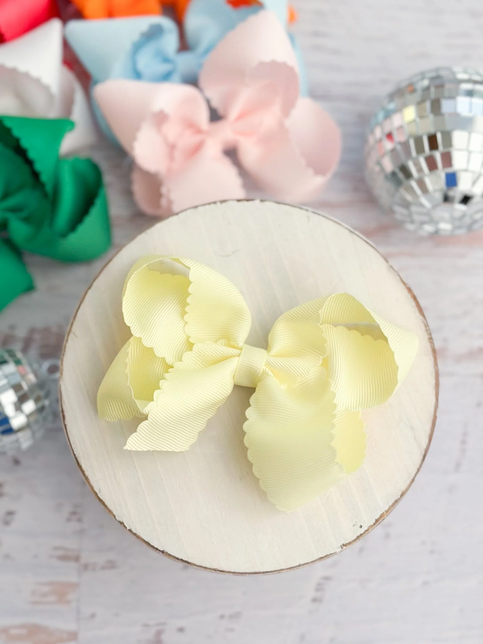 4.5" Classic Scalloped Hair Bow | Clip or Headband - Image 9