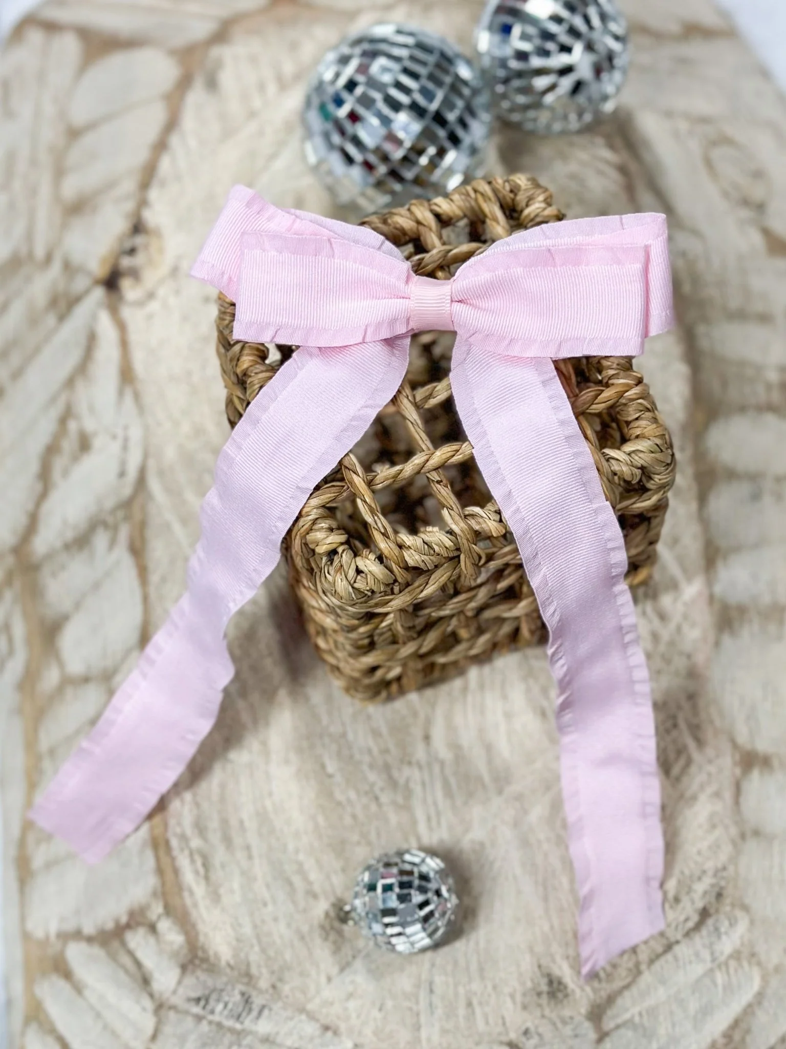 Ruffle Edge Ribbon Hair Bow - Alligator Clip - 5" - Image 4