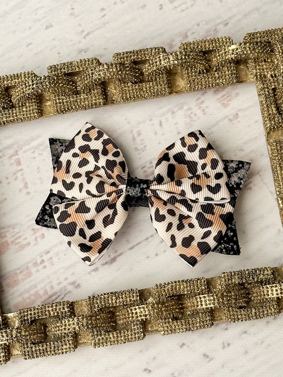 Animal Print & Glittery Bow - Image 3