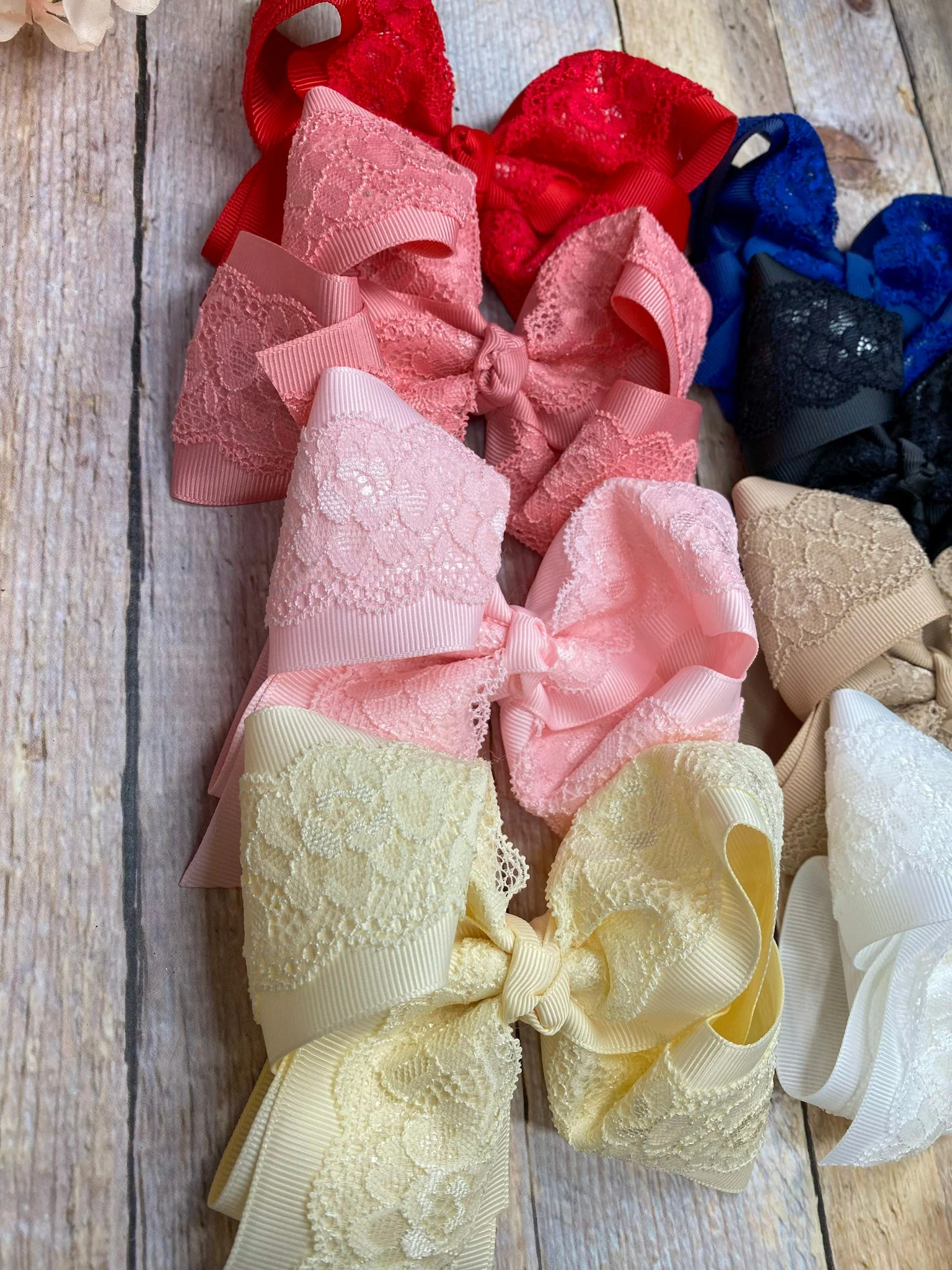 4.5" Chantilly Lace Classic Hair Bow | Clip or Headband - Image 2