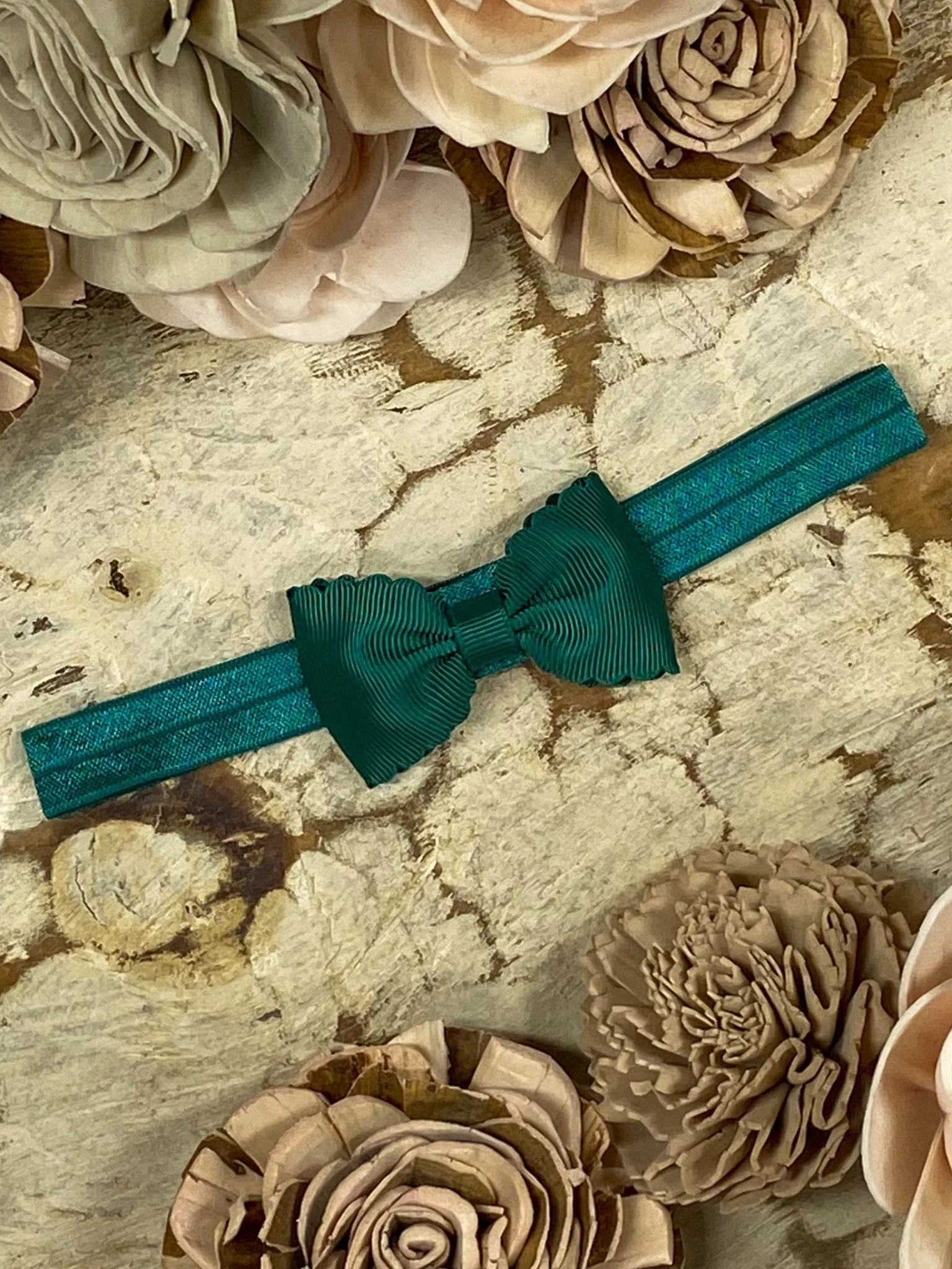 2.5" Bitty Scalloped Bow | Headband - Image 4