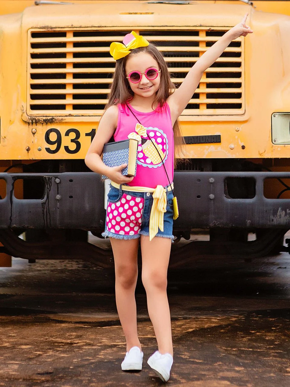 Hot Pink Pencil Tank Top & Denim Shorts