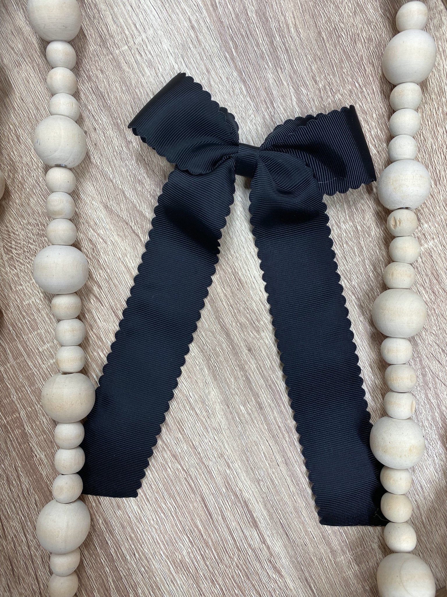 Scalloped Long Tail Bow with Alligator Clip - Image 8